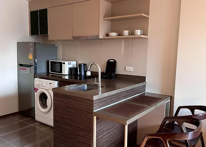 Modern Cozy Nest 3 Mins To Bts Saphan Khwai Lejlighed